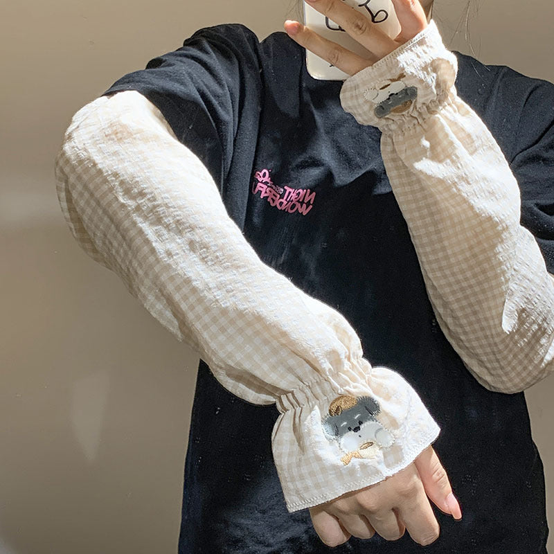 Wrist warmers with cute animal design Bowlift