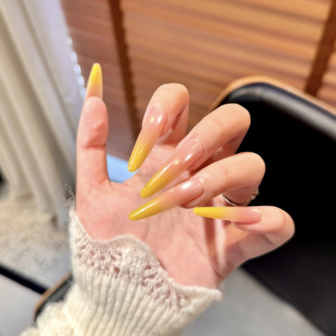 Gradient Stiletto Press-On Nails Bowlift