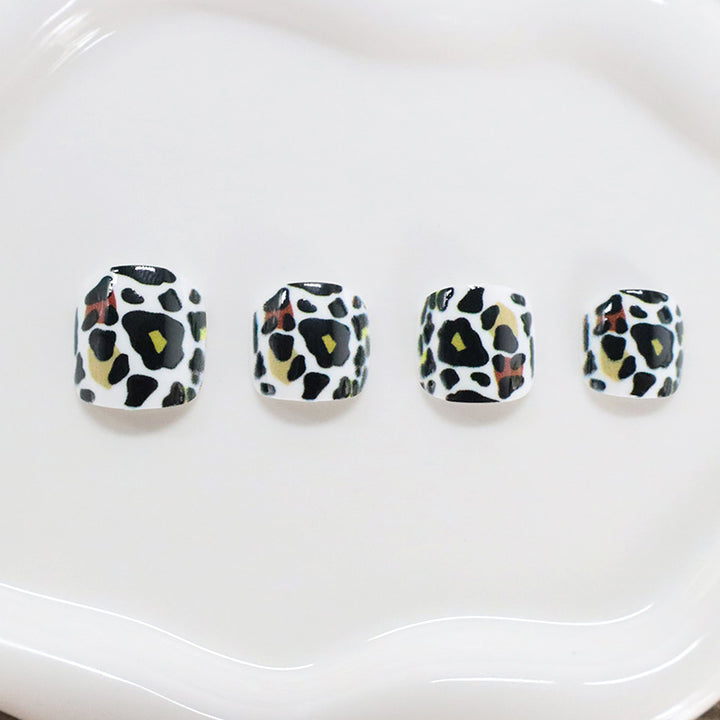 Animal Print Nail Art Bowlift