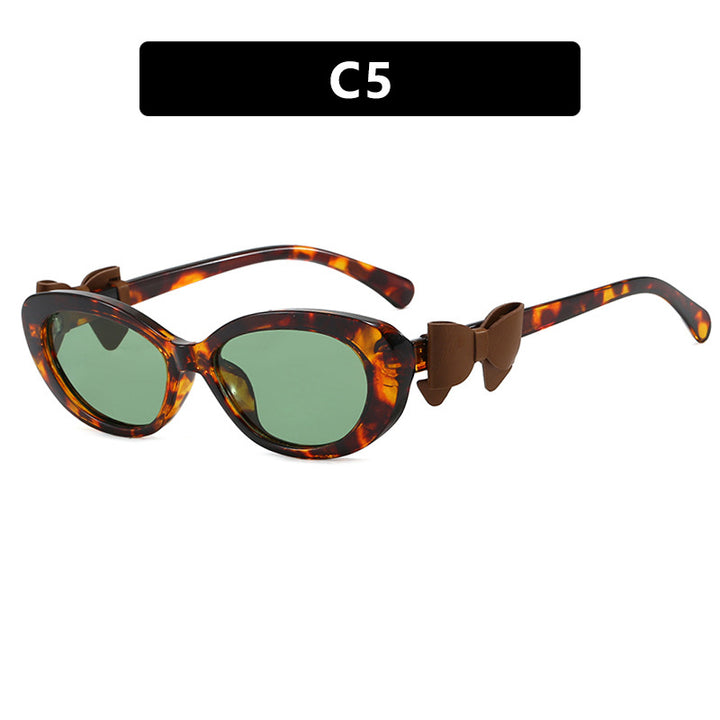Women's fashionable sunglasses with playful bow design Bowlift