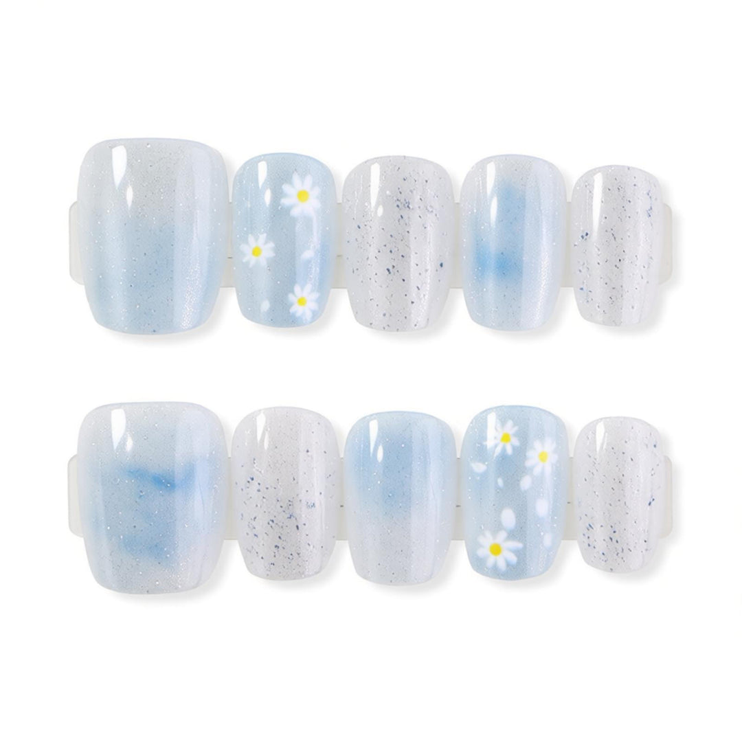 Artistic Press-On Nail Set with Floral Accents Bowlift 1788497744