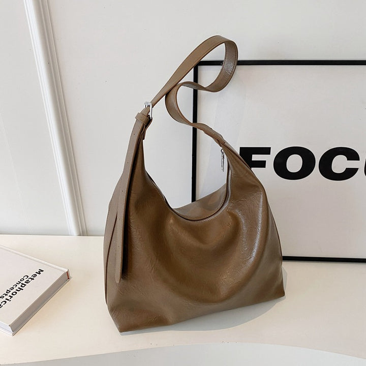 Soft Leather Hobo Handbag Bowlift