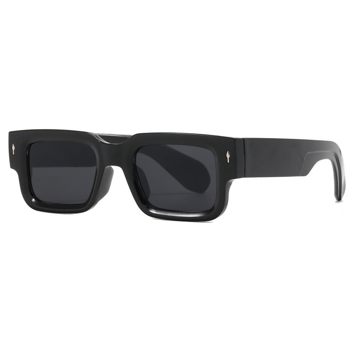 Women's fashionable square sunglasses with striking design Bowlift