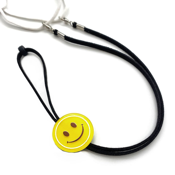 Cute Cat-Themed Eyewear Retainer Bowlift