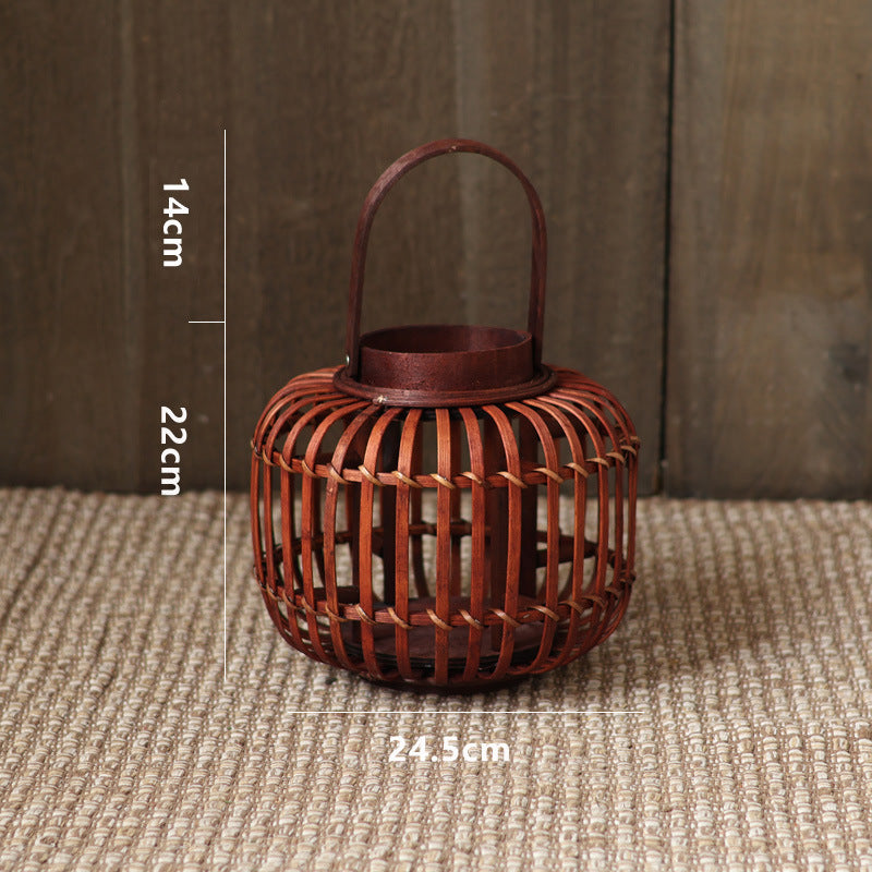 Elegant lantern made of braided material Bowlift