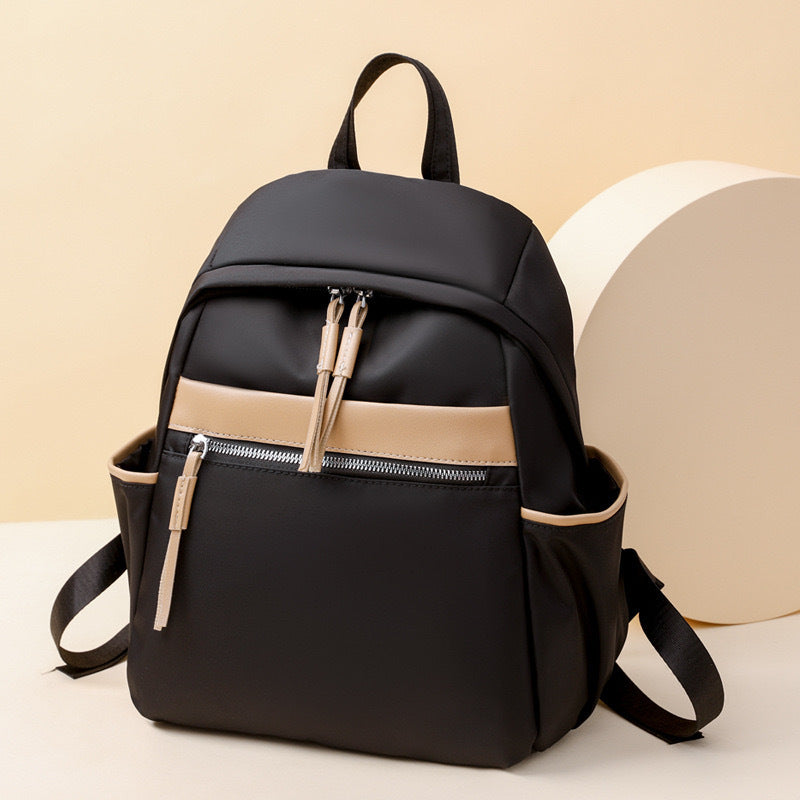 Fashionable backpack with practical compartments Bowlift