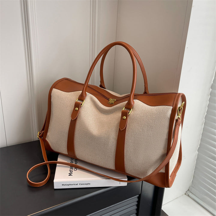 Sporty travel bag with removable shoulder strap Bowlift