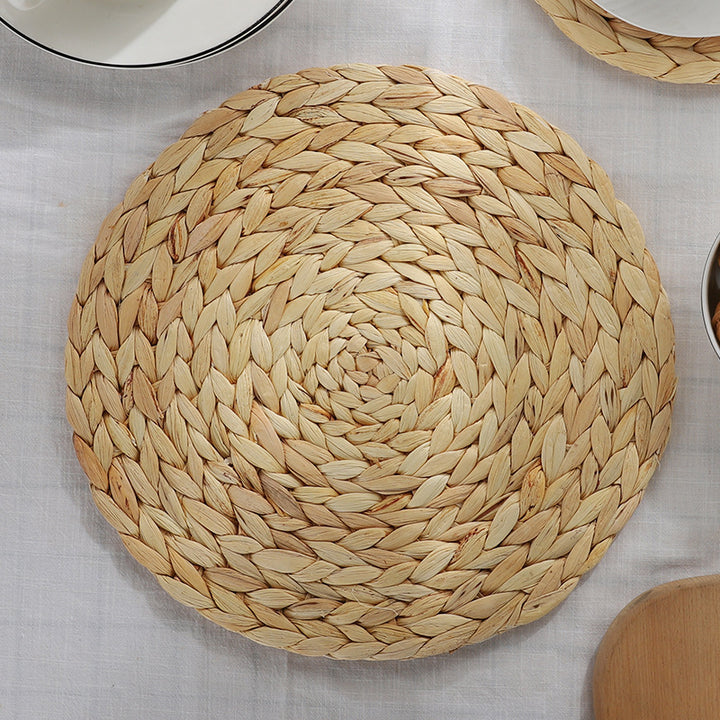 Handcrafted Natural Fiber Table Mat