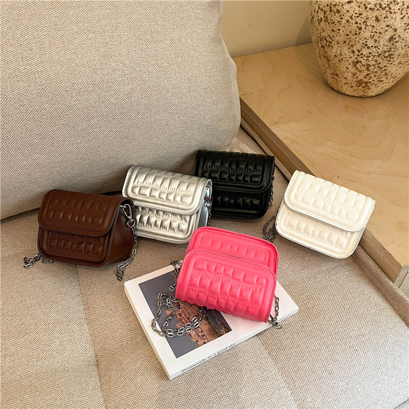 WoTextured Quilted Mini Crossbody Bag Bowlift