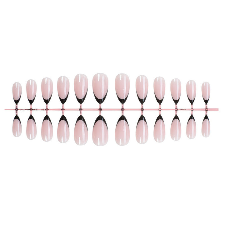 Artificial nail set with elegant black and white lace design Bowlift