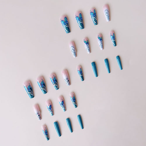 Nail art set with filigree butterfly embellishments Bowlift
