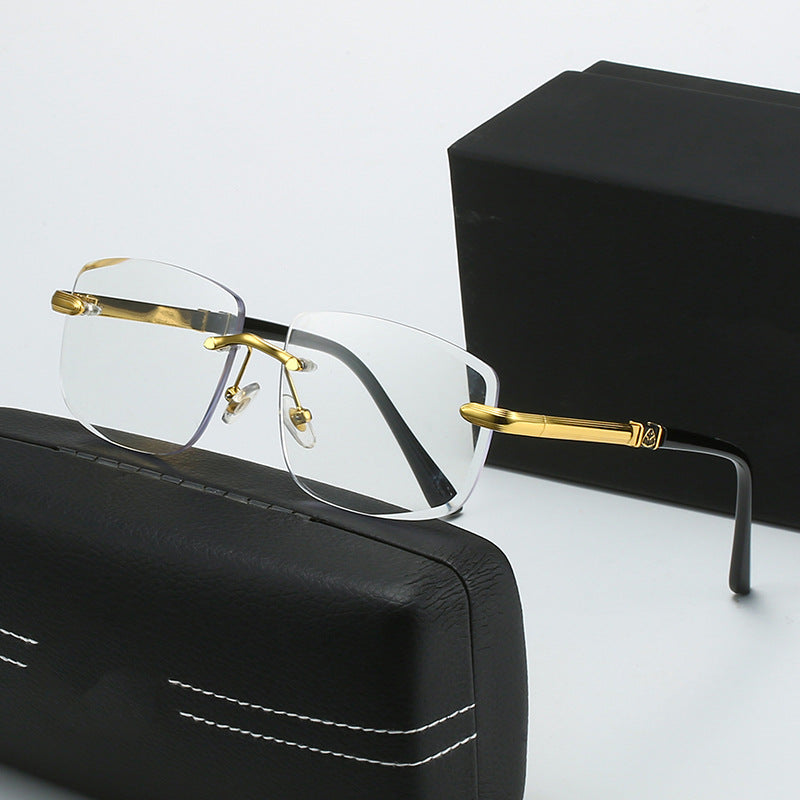 Women's square sunglasses with stylish plastic and metal details Bowlift