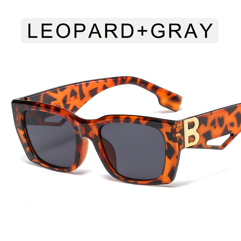Women's trendy sunglasses with striking design Bowlift