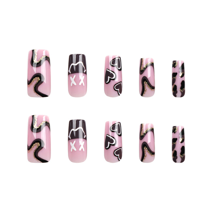 Artful nail extensions in elegant design with gold accents Bowlift