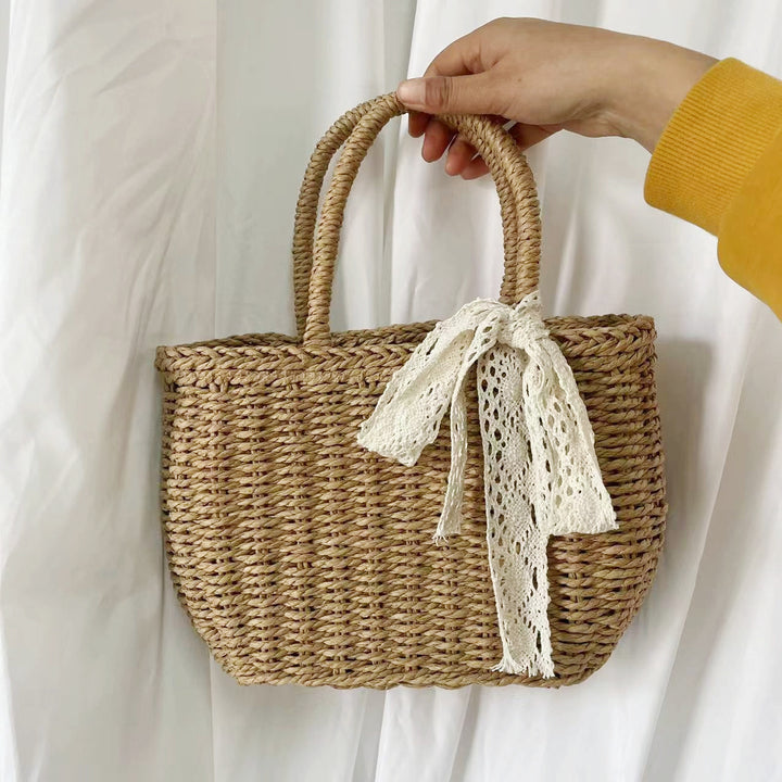 Handmade straw handbag Bowlift