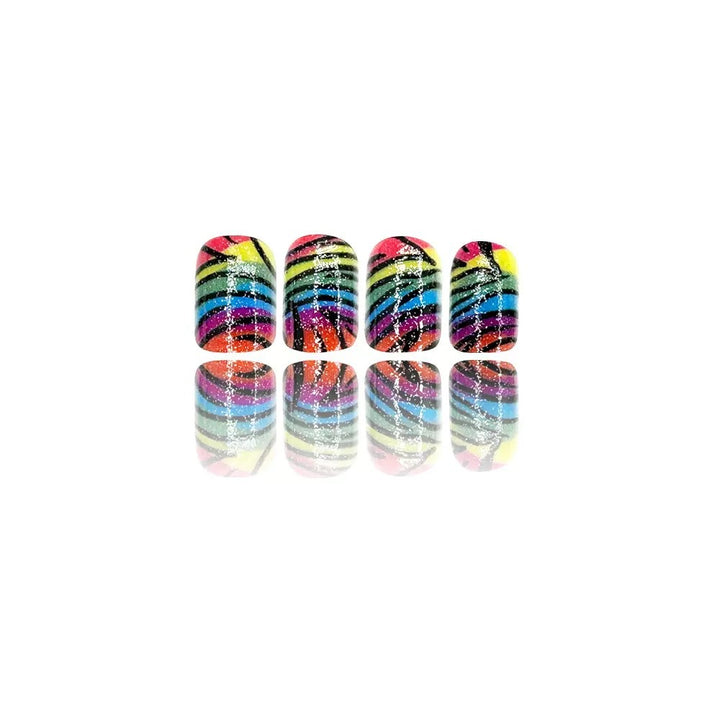 Creative nail art set with glittering rainbow pattern Bowlift
