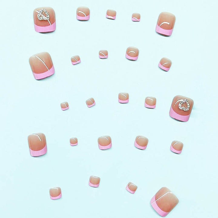 Nail art set with elegant heart accents Bowlift