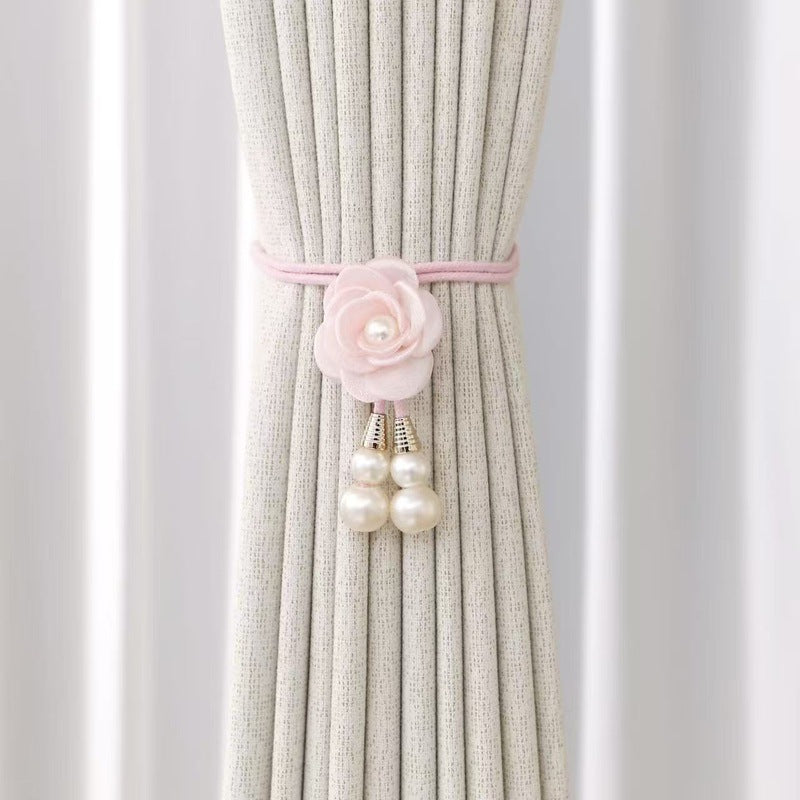 Decorative curtain holder Bowlift