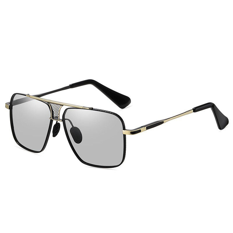 Women's Square Sunglasses with Stylish Metal Frame and High-Quality UV Protection Bowlift