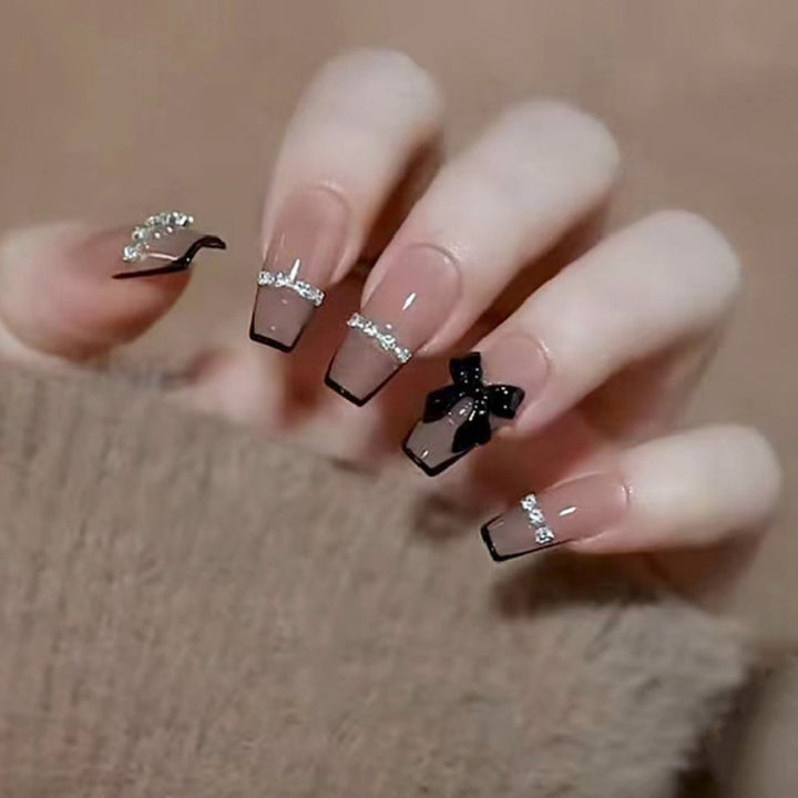 Elegant Floral Nail Art Extensions Bowlift