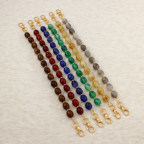 Elegant Beaded Eyewear Chain Bowlift