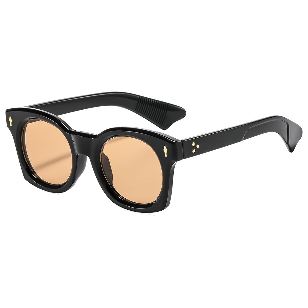Vintage-Inspired Bold Frame Sunglasses Bowlift