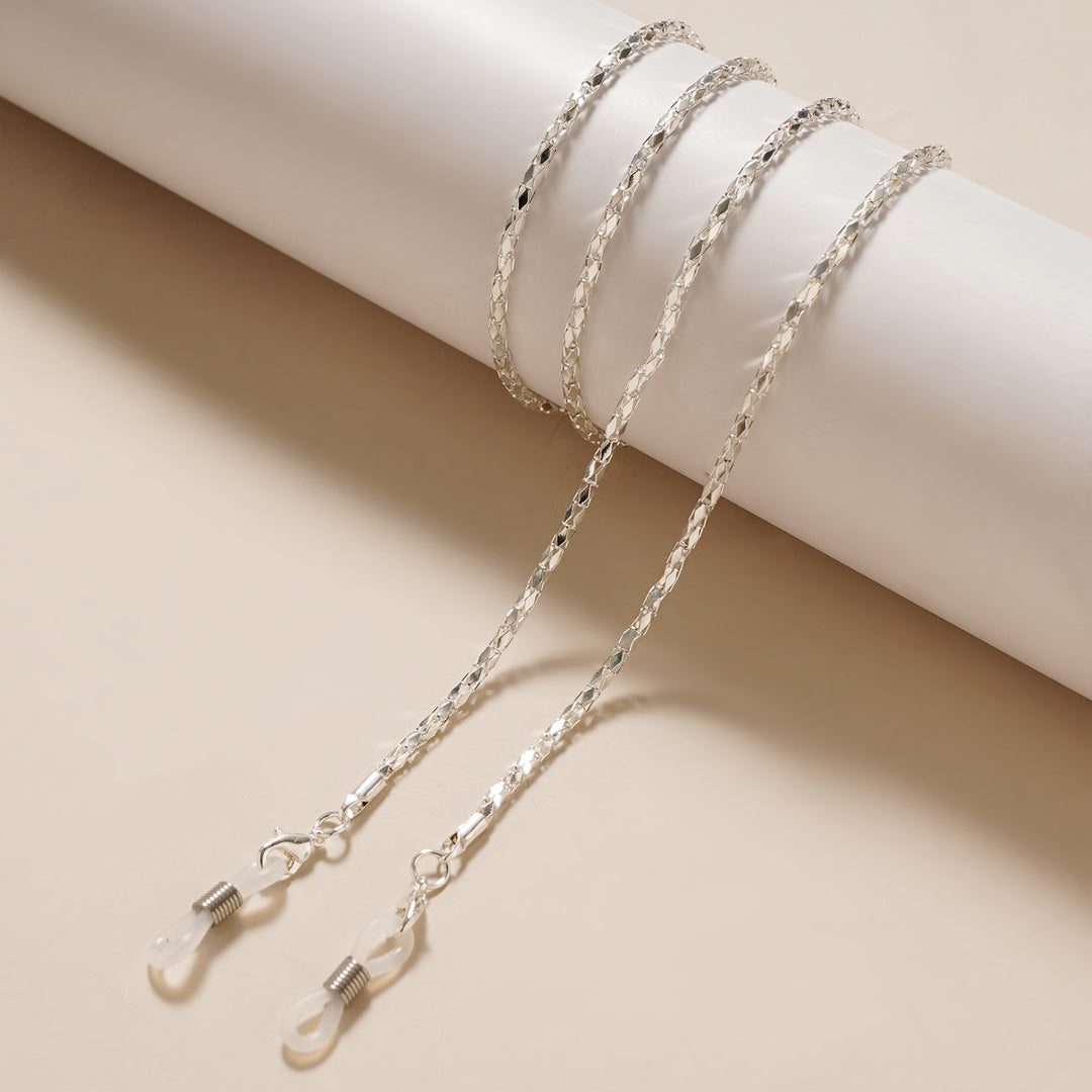 Elegant Pearl-Embellished Chain Bowlift