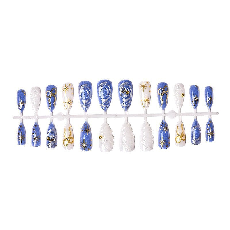 Acrylic nail set with glamorous golden accents Bowlift