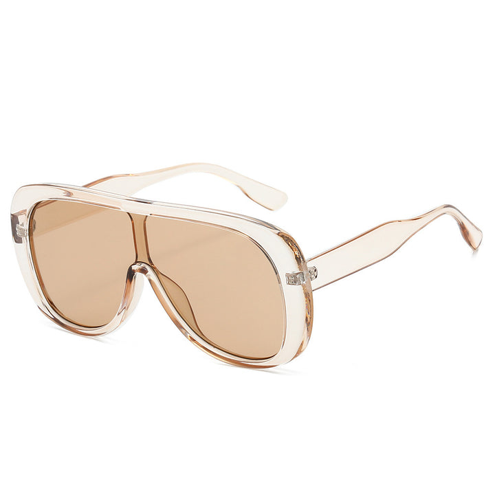 Contemporary Shield Sunglasses Bowlift