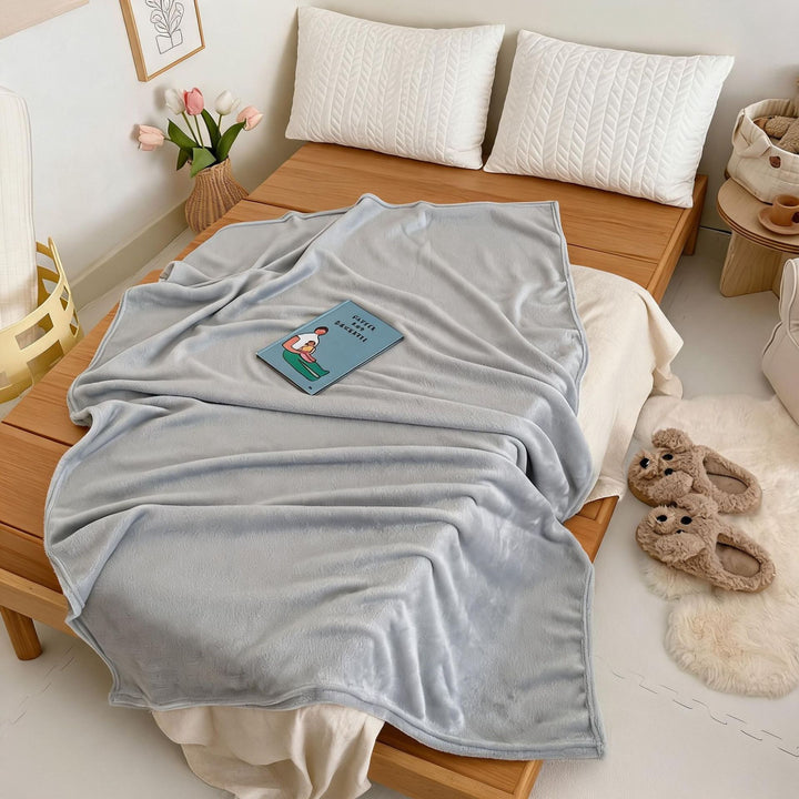 Ladies Cozy Microfiber Throw Blanket Bowlift