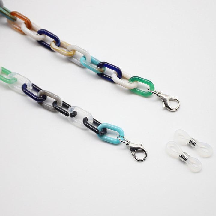 Fashionable Eyewear Chain Bowlift