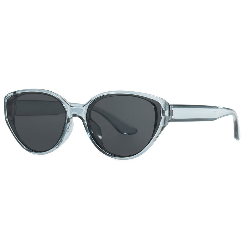 Women Cat-Eye Sunglasses with Modern Design Bowlift
