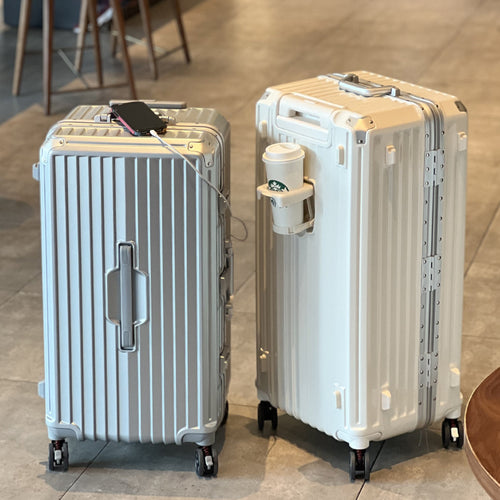 Sleek Hard-Shell Rolling Suitcase