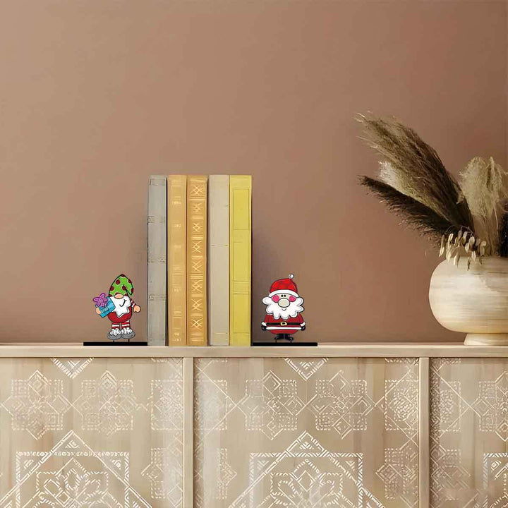 Decorative  Bookends