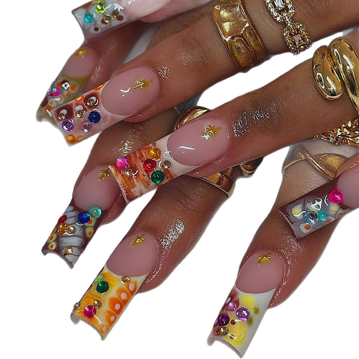 Stylish artificial nails with sparkling accents Bowlift