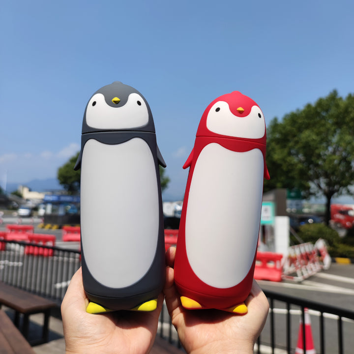 Ladies creative drinking bottle in penguin design Bowlift