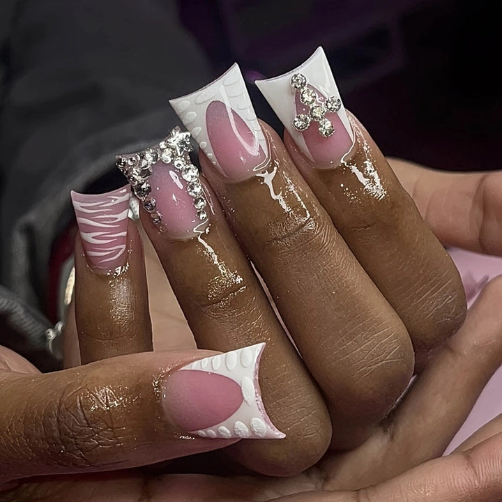 Decorative Press-On Nail Art Set with Gemstone Accents Bowlift