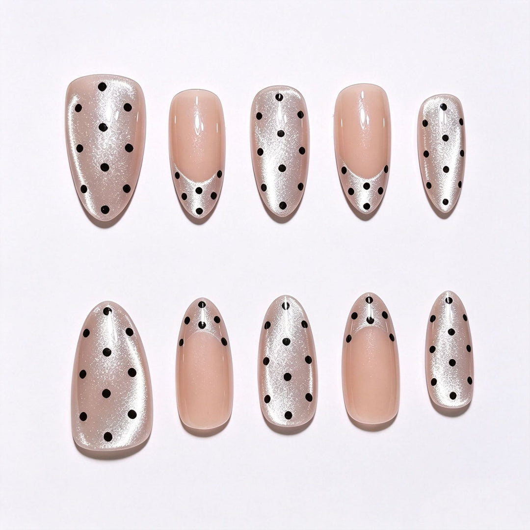 Polka Dot Decorative Press-On Nail Tips Bowlift