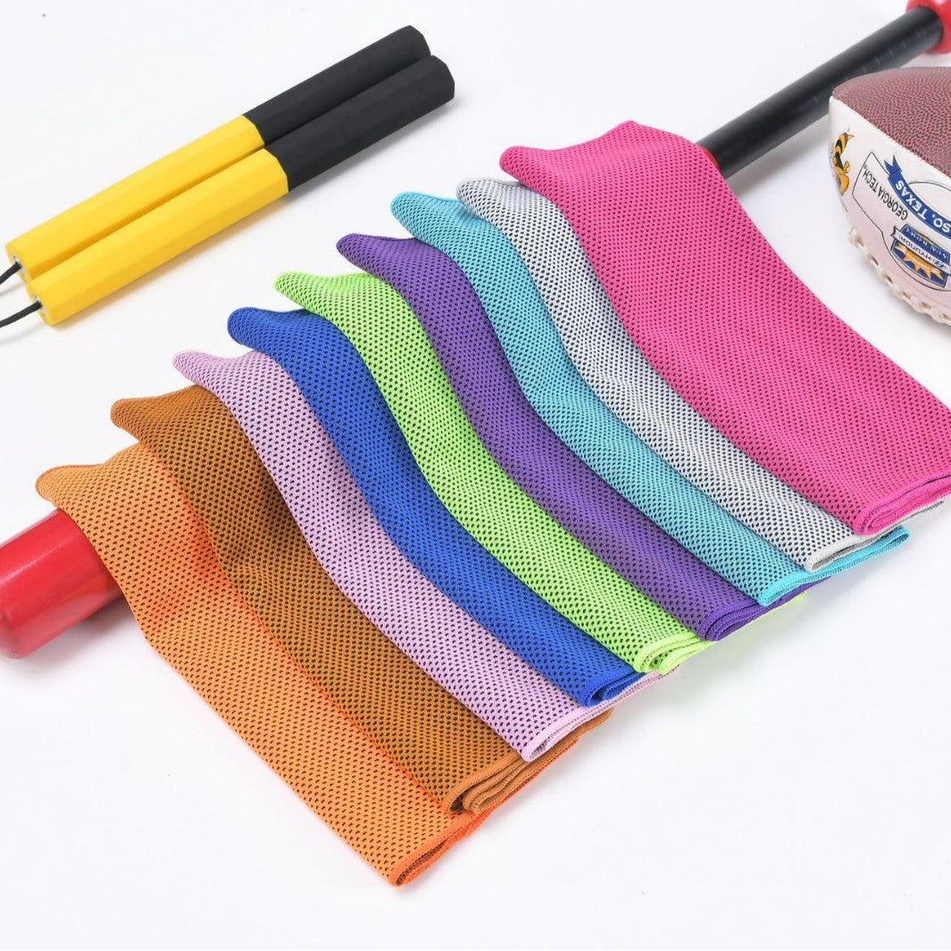 Women's Cooling Sports Towel made of breathable microfiber fabric Bowlift