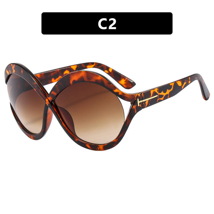 Women's extravagant Cat-Eye sunglasses with curved frame Bowlift