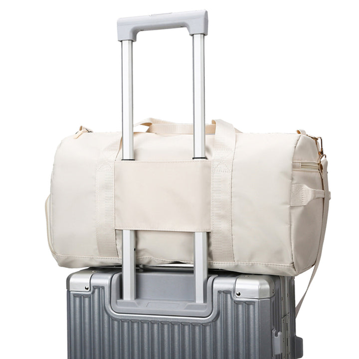 Athletic travel bag with practical storage system Bowlift