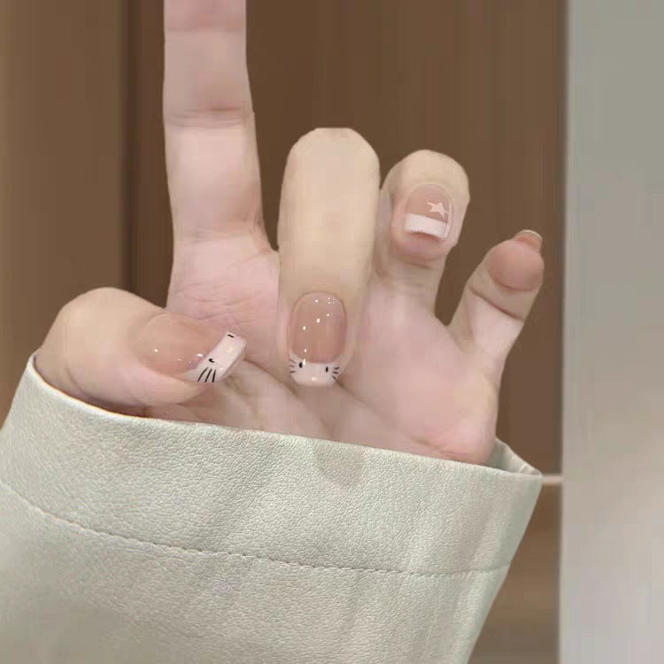 Artificial Beautiful Nail Art Bowlift