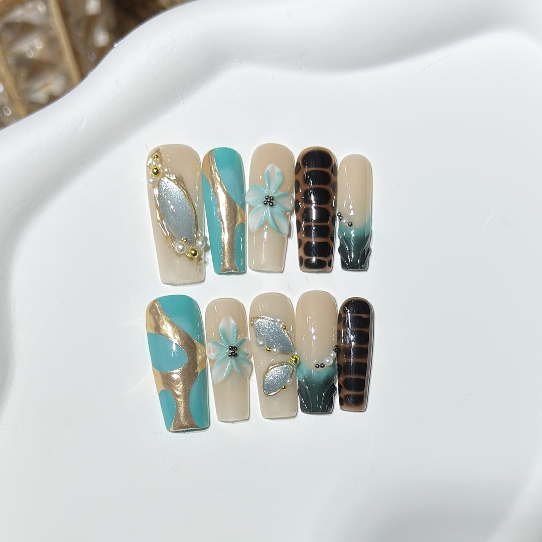 Artistic Press-On Nail Art Set with Floral and Geometric Designs Bowlift