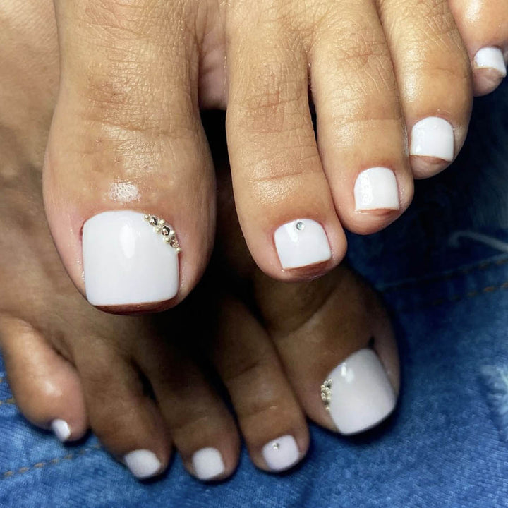 Decorative Toe Nail Art Bowlift