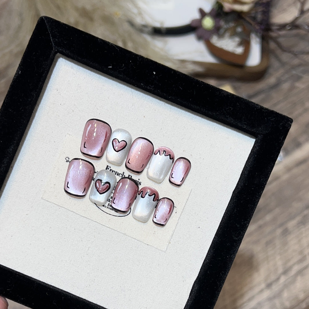 Decorative Floral Stiletto Press-On Nail Set Bowlift