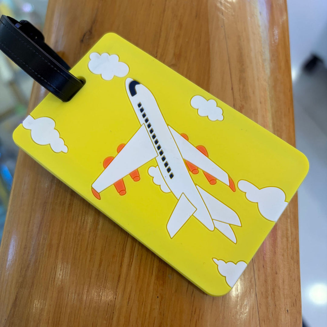 Airplane-Themed Luggage Tag Bowlift