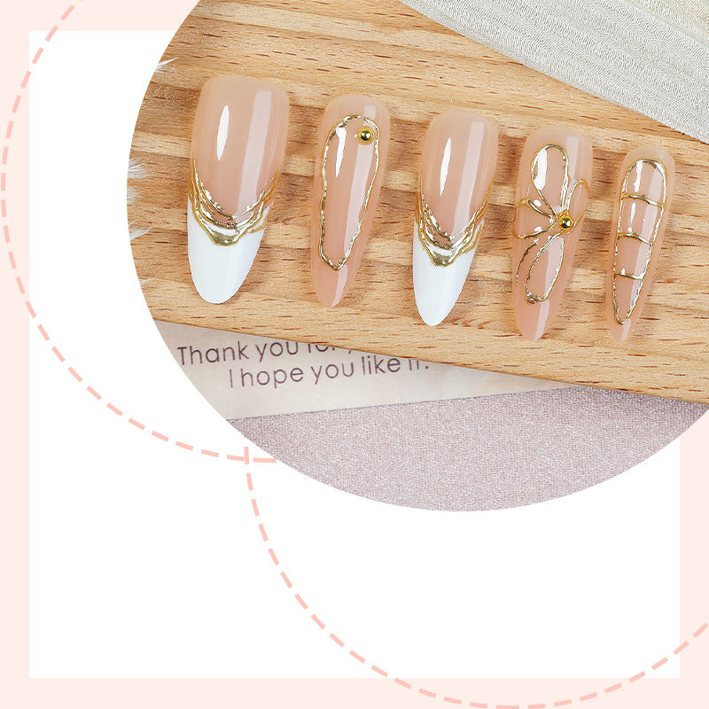 Artificial nail set with elegant floral golden accent Bowlift