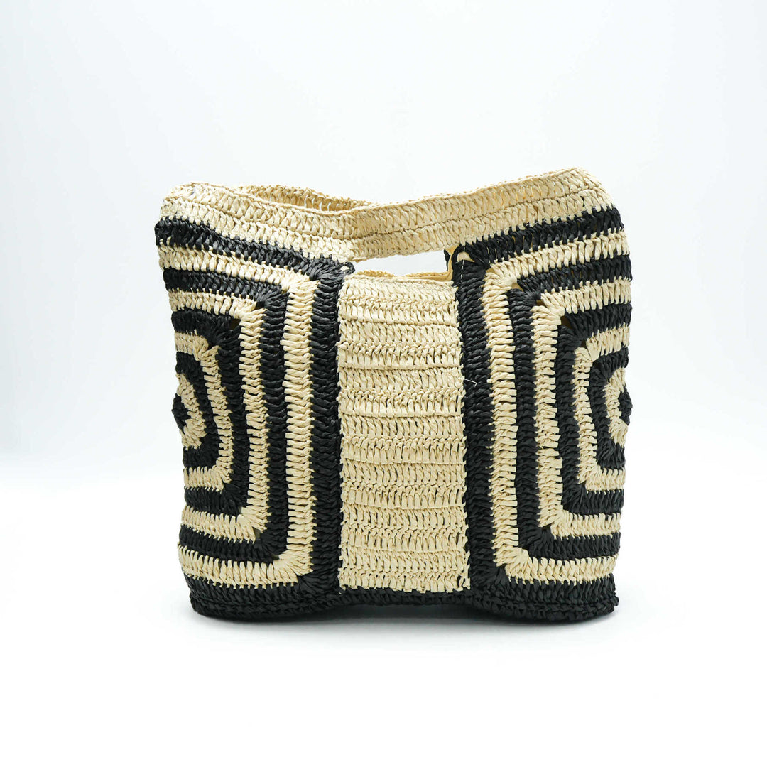 Handcrafted tote bag with geometric design Bowlift