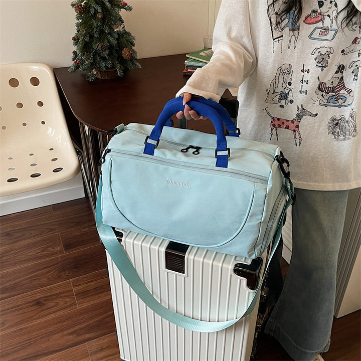 Sporty Duffel Bag With Versatile Compartments Bowlift
