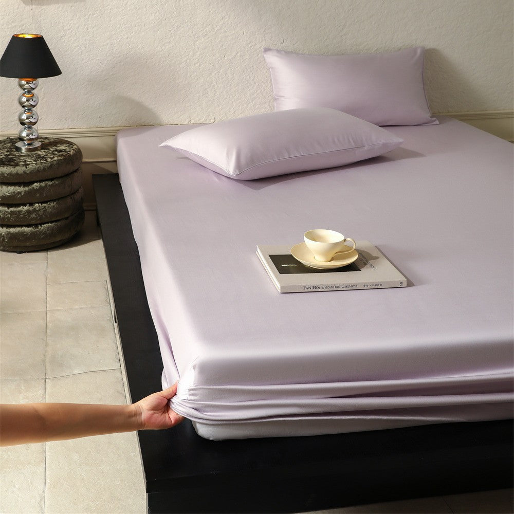Fitted sheet set made of silky smooth satin microfiber with extra deep pocket